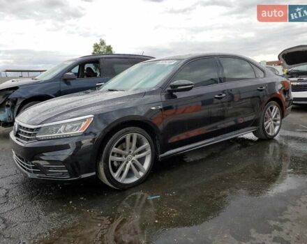 Черный Фольксваген Пассат, объемом двигателя 2 л и пробегом 135 тыс. км за 2300 $, фото 1 на Automoto.ua