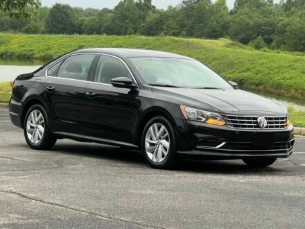 Чорний Фольксваген Пассат, об'ємом двигуна 2 л та пробігом 30 тис. км за 10300 $, фото 1 на Automoto.ua