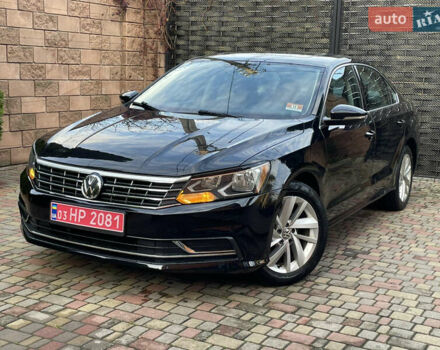 Чорний Фольксваген Пассат, об'ємом двигуна 2 л та пробігом 147 тис. км за 11900 $, фото 1 на Automoto.ua