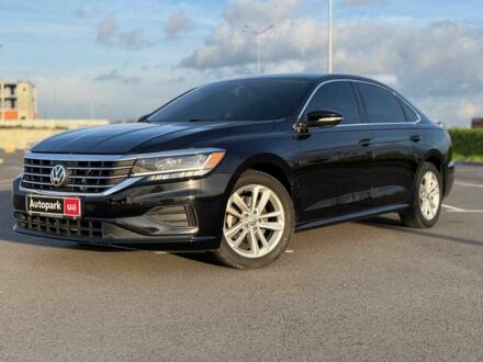 Черный Фольксваген Пассат, объемом двигателя 2 л и пробегом 133 тыс. км за 16490 $, фото 1 на Automoto.ua