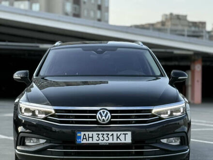 Фольксваген Пассат 2019 в Киеве на Automoto.ua Черный Фольксваген Пассат, объемом двигателя 1.97 л и пробегом 129 тыс. км за 27000 $, фото 1 на Automoto.ua