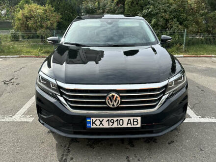 Черный Фольксваген Пассат, объемом двигателя 2 л и пробегом 104 тыс. км за 23500 $, фото 1 на Automoto.ua