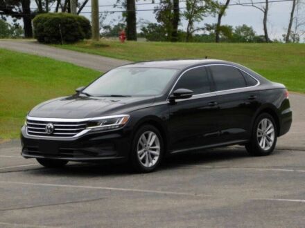 Черный Фольксваген Пассат, объемом двигателя 2 л и пробегом 30 тыс. км за 7800 $, фото 1 на Automoto.ua