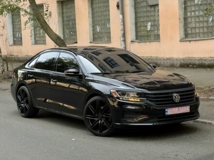 Черный Фольксваген Пассат, объемом двигателя 2 л и пробегом 148 тыс. км за 16300 $, фото 1 на Automoto.ua