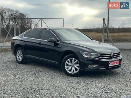 Фольксваген Пассат 2020 в Львове на Automoto.ua Черный Фольксваген Пассат, объемом двигателя 1.97 л и пробегом 230 тыс. км за 19998 $, фото 1 на Automoto.ua