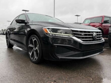 Черный Фольксваген Пассат, объемом двигателя 2 л и пробегом 22 тыс. км за 14200 $, фото 1 на Automoto.ua