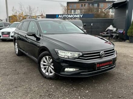 Черный Фольксваген Пассат, объемом двигателя 2 л и пробегом 80 тыс. км за 23999 $, фото 1 на Automoto.ua