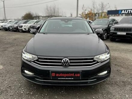 Черный Фольксваген Пассат, объемом двигателя 2 л и пробегом 80 тыс. км за 23999 $, фото 1 на Automoto.ua