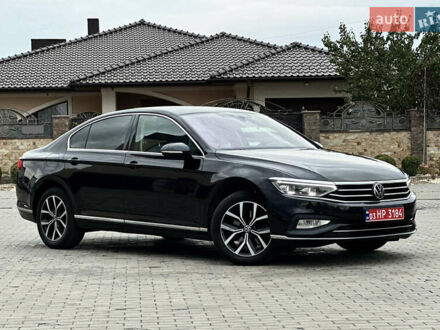 Черный Фольксваген Пассат, объемом двигателя 2 л и пробегом 199 тыс. км за 23990 $, фото 1 на Automoto.ua