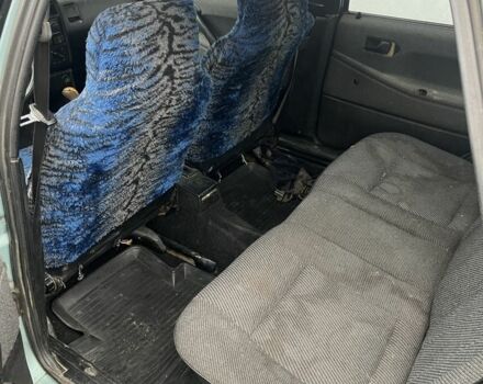 Фиолетовый Фольксваген Пассат, объемом двигателя 1.8 л и пробегом 305 тыс. км за 1000 $, фото 3 на Automoto.ua