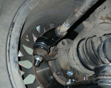 Фиолетовый Фольксваген Пассат, объемом двигателя 1.8 л и пробегом 444 тыс. км за 1800 $, фото 5 на Automoto.ua