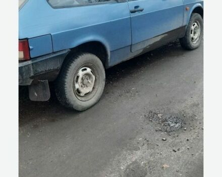 Фіолетовий Фольксваген Пассат, об'ємом двигуна 2 л та пробігом 100 тис. км за 1778 $, фото 9 на Automoto.ua