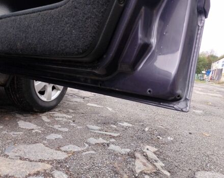 Фиолетовый Фольксваген Пассат, объемом двигателя 2 л и пробегом 316 тыс. км за 1700 $, фото 22 на Automoto.ua