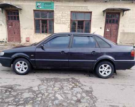 Фиолетовый Фольксваген Пассат, объемом двигателя 2 л и пробегом 316 тыс. км за 1700 $, фото 5 на Automoto.ua