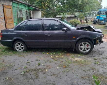 Фіолетовий Фольксваген Пассат, об'ємом двигуна 2 л та пробігом 310 тис. км за 848 $, фото 1 на Automoto.ua