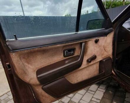 Коричневий Фольксваген Пассат, об'ємом двигуна 1.6 л та пробігом 480 тис. км за 1800 $, фото 14 на Automoto.ua