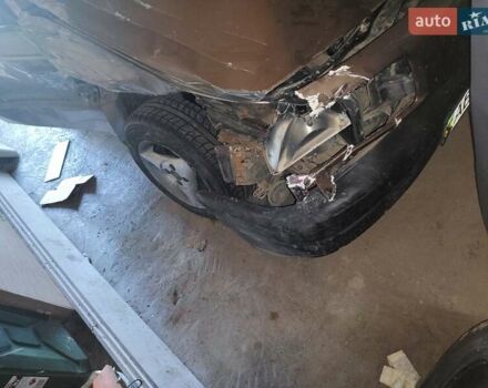 Коричневий Фольксваген Пассат, об'ємом двигуна 1.8 л та пробігом 393 тис. км за 850 $, фото 6 на Automoto.ua
