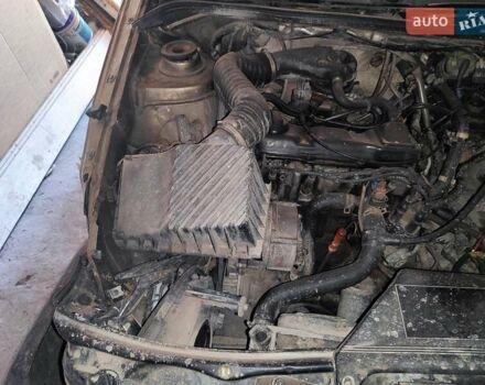 Коричневий Фольксваген Пассат, об'ємом двигуна 1.8 л та пробігом 393 тис. км за 850 $, фото 18 на Automoto.ua