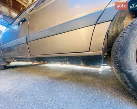 Коричневый Фольксваген Пассат, объемом двигателя 1.8 л и пробегом 525 тыс. км за 1799 $, фото 7 на Automoto.ua