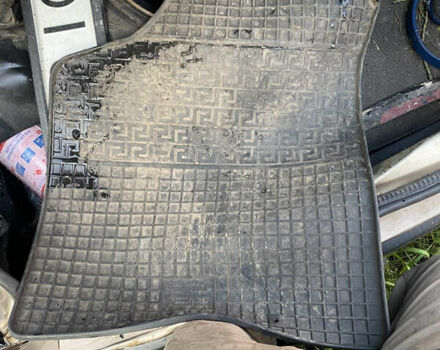 Коричневый Фольксваген Пассат, объемом двигателя 1.8 л и пробегом 240 тыс. км за 900 $, фото 12 на Automoto.ua