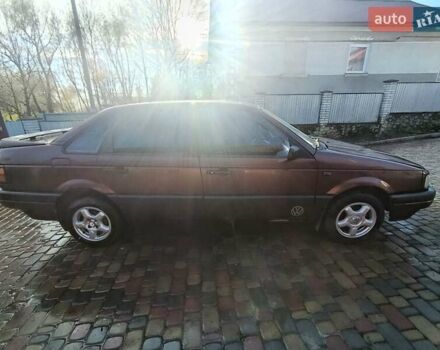 Коричневый Фольксваген Пассат, объемом двигателя 1.8 л и пробегом 328 тыс. км за 1700 $, фото 11 на Automoto.ua