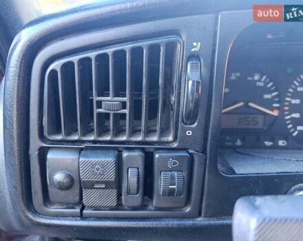 Коричневый Фольксваген Пассат, объемом двигателя 1.8 л и пробегом 328 тыс. км за 1700 $, фото 23 на Automoto.ua