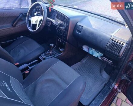 Коричневый Фольксваген Пассат, объемом двигателя 1.8 л и пробегом 328 тыс. км за 1700 $, фото 15 на Automoto.ua