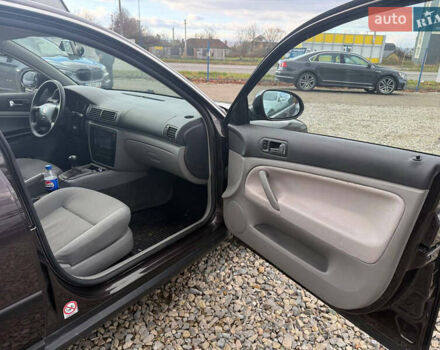 Фольксваген Пассат 2004 в Коломые на Automoto.ua Коричневый Фольксваген Пассат, объемом двигателя 1.6 л и пробегом 138 тыс. км за 5999 $, фото 17 на Automoto.ua