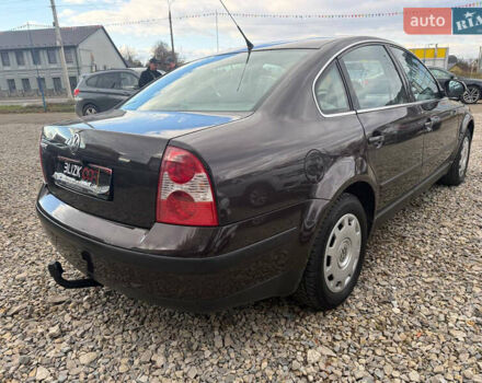 Фольксваген Пассат 2004 в Коломые на Automoto.ua Коричневый Фольксваген Пассат, объемом двигателя 1.6 л и пробегом 138 тыс. км за 5999 $, фото 2 на Automoto.ua