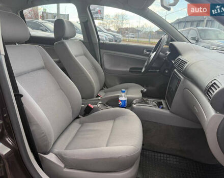 Фольксваген Пассат 2004 в Коломые на Automoto.ua Коричневый Фольксваген Пассат, объемом двигателя 1.6 л и пробегом 138 тыс. км за 5999 $, фото 18 на Automoto.ua