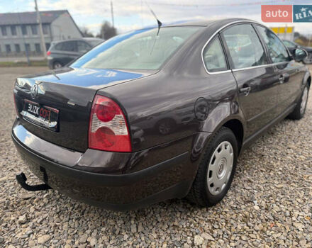 Фольксваген Пассат 2004 в Коломые на Automoto.ua Коричневый Фольксваген Пассат, объемом двигателя 1.6 л и пробегом 138 тыс. км за 5999 $, фото 9 на Automoto.ua