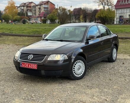Коричневый Фольксваген Пассат, объемом двигателя 1.6 л и пробегом 138 тыс. км за 5100 $, фото 1 на Automoto.ua
