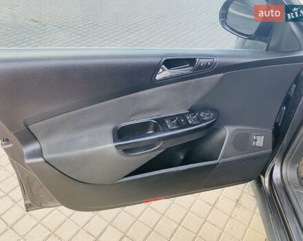 Коричневый Фольксваген Пассат, объемом двигателя 1.6 л и пробегом 180 тыс. км за 5900 $, фото 23 на Automoto.ua