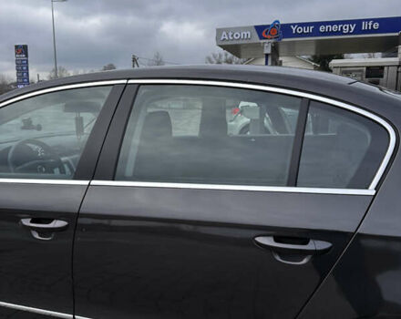 Коричневый Фольксваген Пассат, объемом двигателя 1.6 л и пробегом 208 тыс. км за 5800 $, фото 8 на Automoto.ua