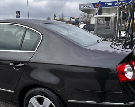 Коричневый Фольксваген Пассат, объемом двигателя 1.6 л и пробегом 208 тыс. км за 5800 $, фото 6 на Automoto.ua