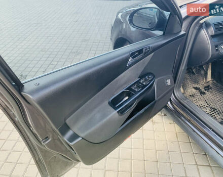 Коричневый Фольксваген Пассат, объемом двигателя 1.6 л и пробегом 180 тыс. км за 5900 $, фото 22 на Automoto.ua