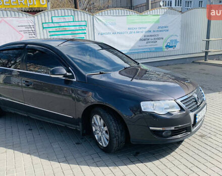 Коричневый Фольксваген Пассат, объемом двигателя 1.6 л и пробегом 180 тыс. км за 5900 $, фото 8 на Automoto.ua