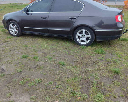 Коричневый Фольксваген Пассат, объемом двигателя 1.6 л и пробегом 350 тыс. км за 5800 $, фото 6 на Automoto.ua