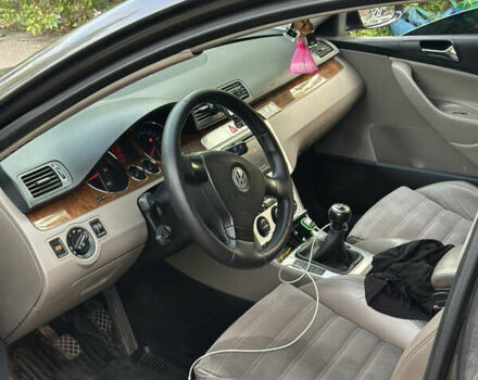 Коричневий Фольксваген Пассат, об'ємом двигуна 1.97 л та пробігом 324 тис. км за 6400 $, фото 6 на Automoto.ua