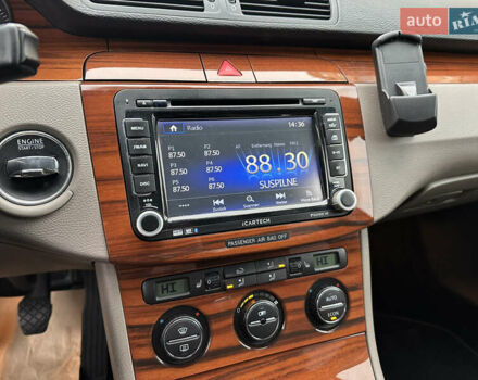 Коричневий Фольксваген Пассат, об'ємом двигуна 1.6 л та пробігом 270 тис. км за 6200 $, фото 35 на Automoto.ua