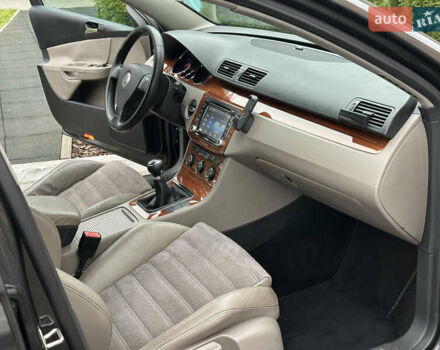 Коричневий Фольксваген Пассат, об'ємом двигуна 1.6 л та пробігом 270 тис. км за 6200 $, фото 25 на Automoto.ua