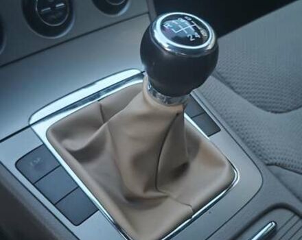 Коричневый Фольксваген Пассат, объемом двигателя 2 л и пробегом 230 тыс. км за 6250 $, фото 13 на Automoto.ua