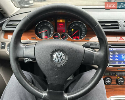 Коричневий Фольксваген Пассат, об'ємом двигуна 1.6 л та пробігом 270 тис. км за 6200 $, фото 13 на Automoto.ua