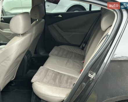 Коричневий Фольксваген Пассат, об'ємом двигуна 1.6 л та пробігом 270 тис. км за 6200 $, фото 21 на Automoto.ua