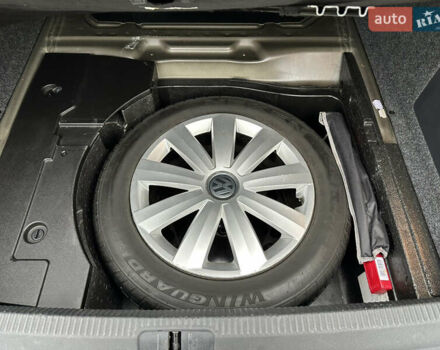 Коричневий Фольксваген Пассат, об'ємом двигуна 1.6 л та пробігом 270 тис. км за 6200 $, фото 32 на Automoto.ua