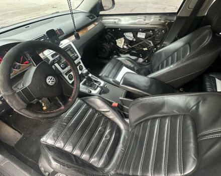 Коричневый Фольксваген Пассат, объемом двигателя 1.97 л и пробегом 300 тыс. км за 5400 $, фото 9 на Automoto.ua