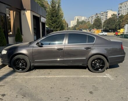 Фольксваген Пассат 2007 у Краматорске на Automoto.ua Коричневий Фольксваген Пассат, об'ємом двигуна 2 л та пробігом 321 тис. км за 5500 $, фото 7 на Automoto.ua
