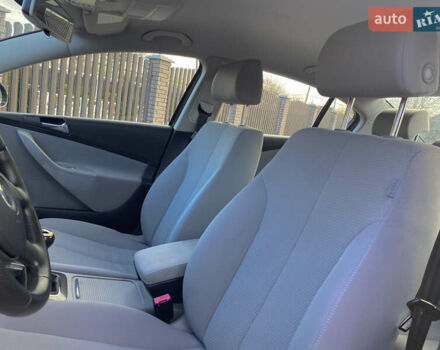 Коричневый Фольксваген Пассат, объемом двигателя 1.6 л и пробегом 178 тыс. км за 6300 $, фото 9 на Automoto.ua