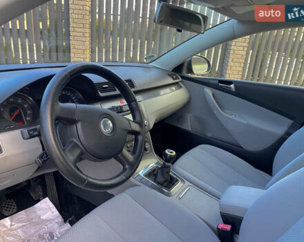 Коричневый Фольксваген Пассат, объемом двигателя 1.6 л и пробегом 178 тыс. км за 6300 $, фото 6 на Automoto.ua