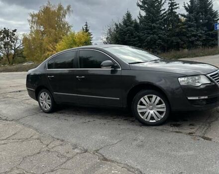 Коричневый Фольксваген Пассат, объемом двигателя 1.98 л и пробегом 220 тыс. км за 6000 $, фото 2 на Automoto.ua